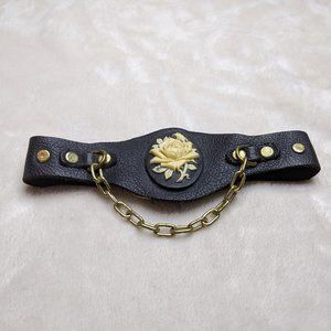 Bondage Choker with Rose Cameo